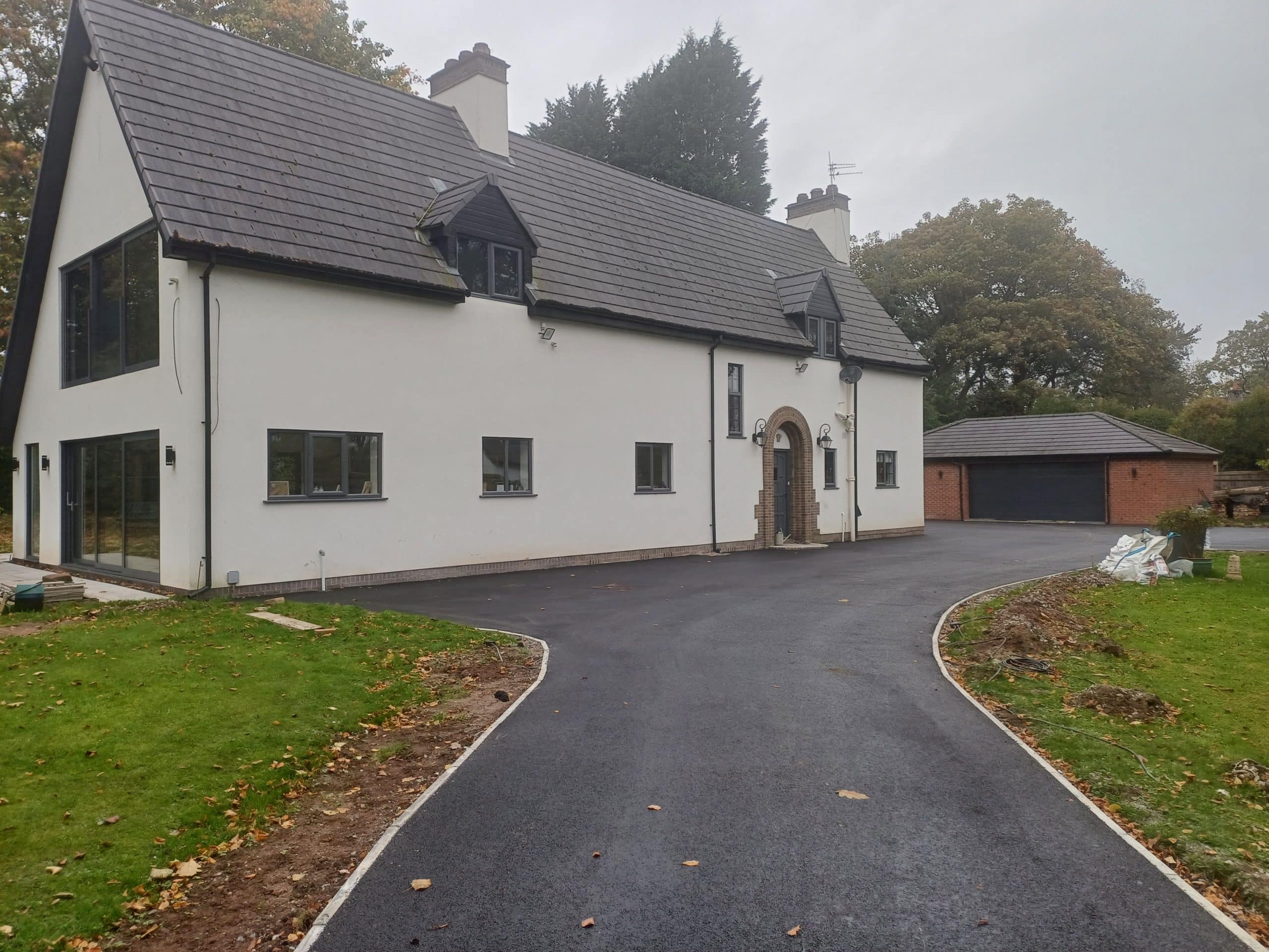 Tarmac Driveways